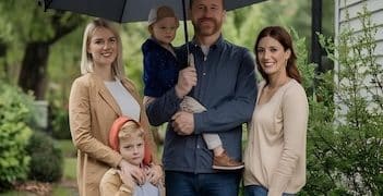 The Ultimate Guide to Personal Insurance: Protect Your Finances - Cover Image