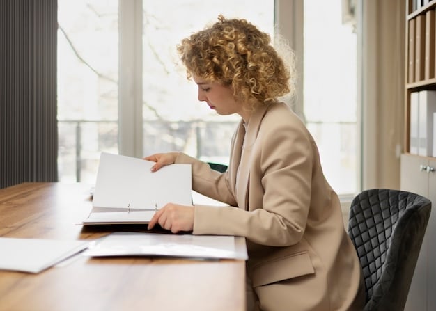 Tax-Advantaged Investments: Your 2025 Tax Reduction Guide