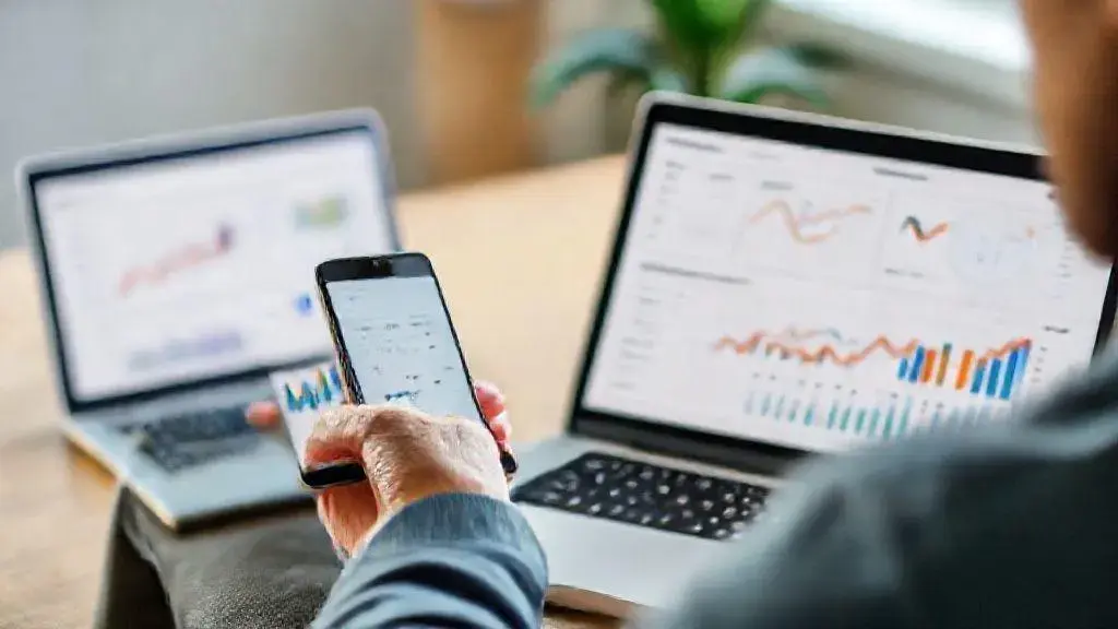 Tools and apps to track your finances